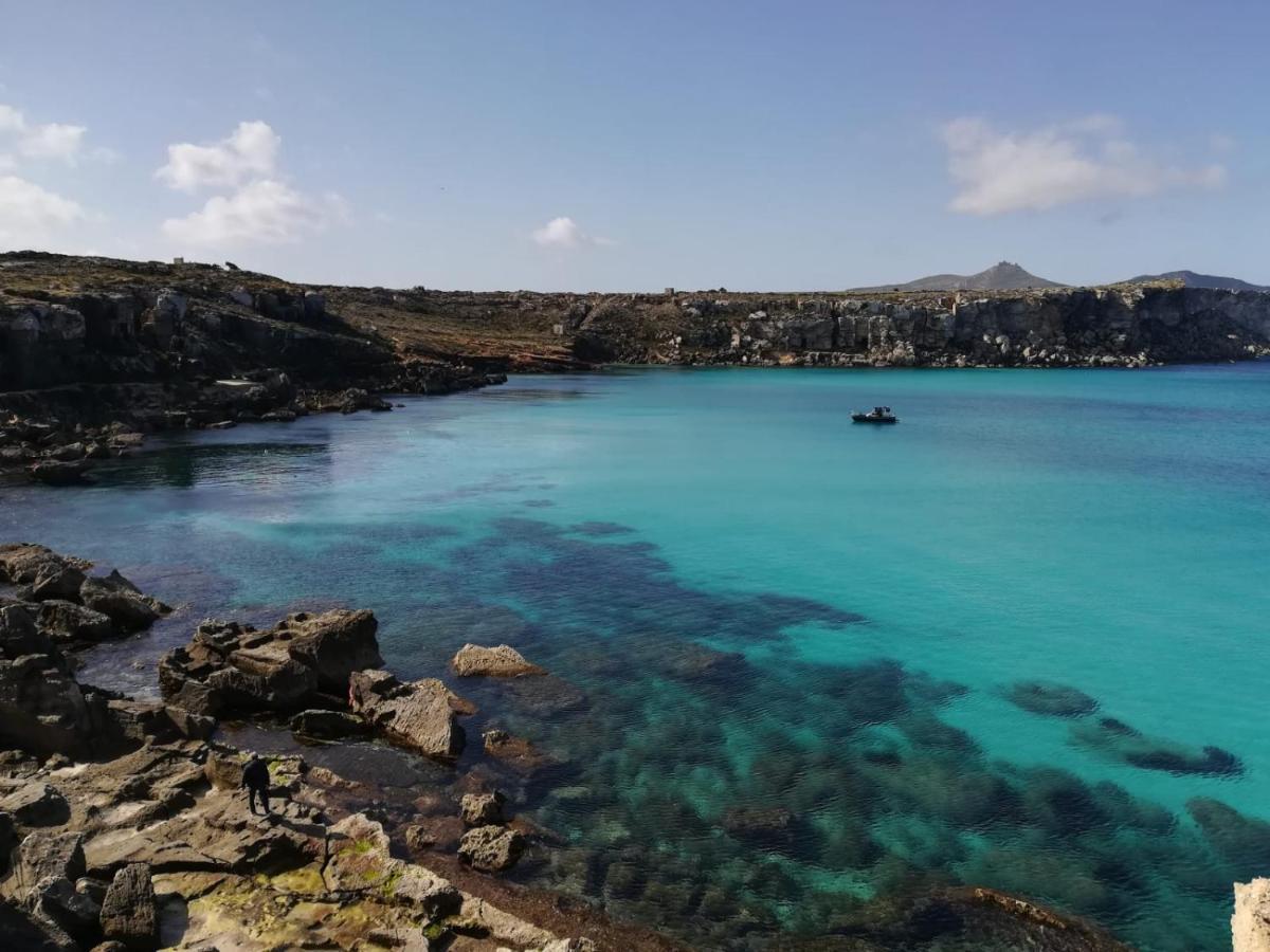 Villa Sapore Di Mare Favignana Exteriör bild